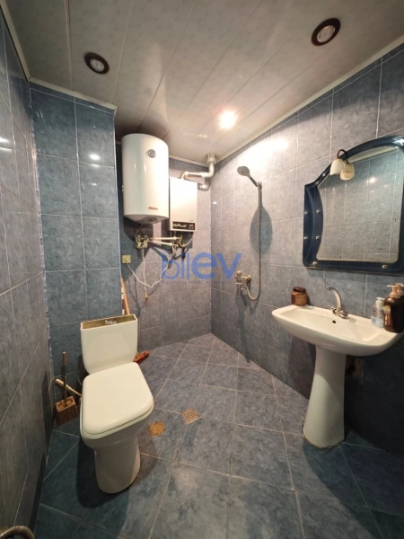 Satış 2 otaqlı Köhnə Tikili bina evi  47m², Bakı