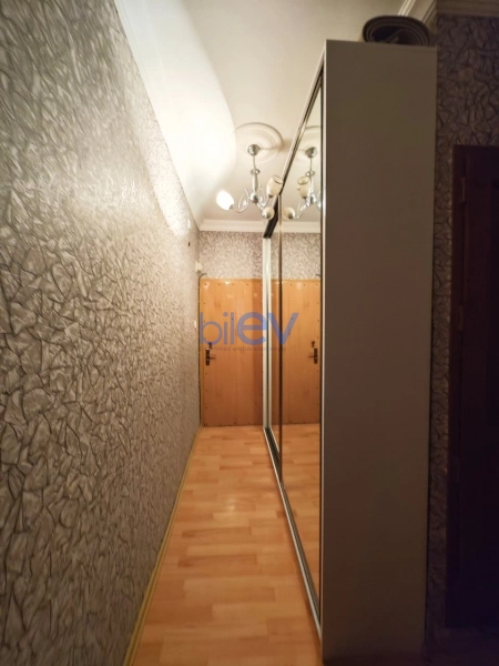 Satış 2 otaqlı Köhnə Tikili bina evi  47m², Bakı