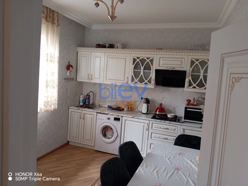 Satış 2 otaqlı Həyət evi  200m², Bakı
