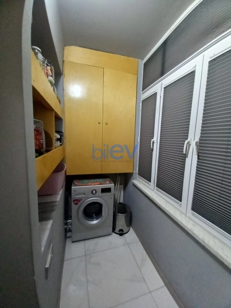 Satış 4 otaqlı Köhnə Tikili bina evi  118m², Sumqayıt