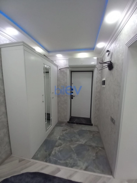Satış 4 otaqlı Köhnə Tikili bina evi  118m², Sumqayıt