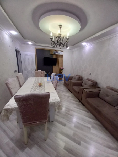 Satış 4 otaqlı Köhnə Tikili bina evi  118m², Sumqayıt