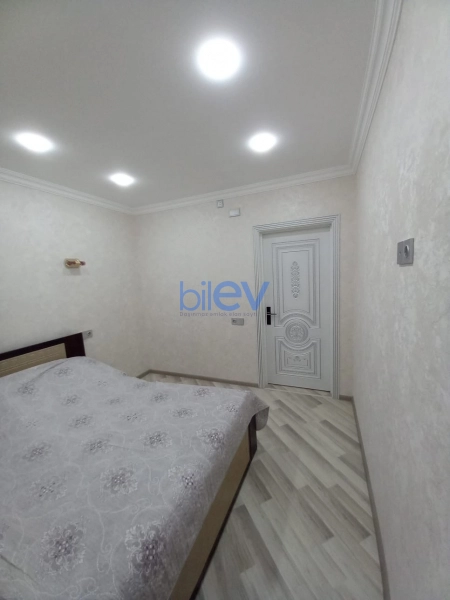 Satış 4 otaqlı Köhnə Tikili bina evi  118m², Sumqayıt