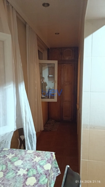 Satış 4 otaqlı Köhnə Tikili bina evi  110m², Bakı