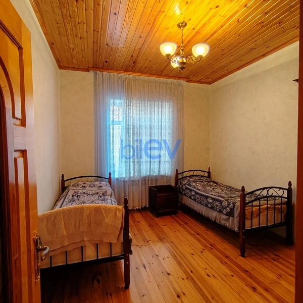 Satış  otaqlı Həyət evi  500m², Şəki
