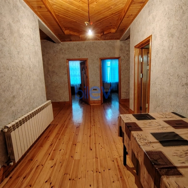 Satış  otaqlı Həyət evi  500m², Şəki