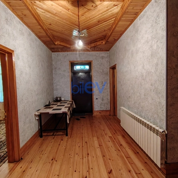Satış  otaqlı Həyət evi  500m², Şəki