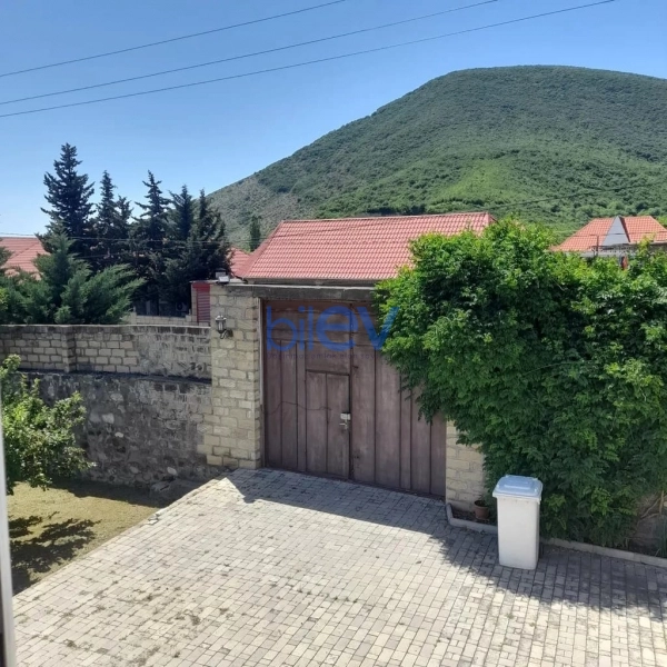 Günlük Kirayə 3 otaqlı Həyət evi  m², Şəki