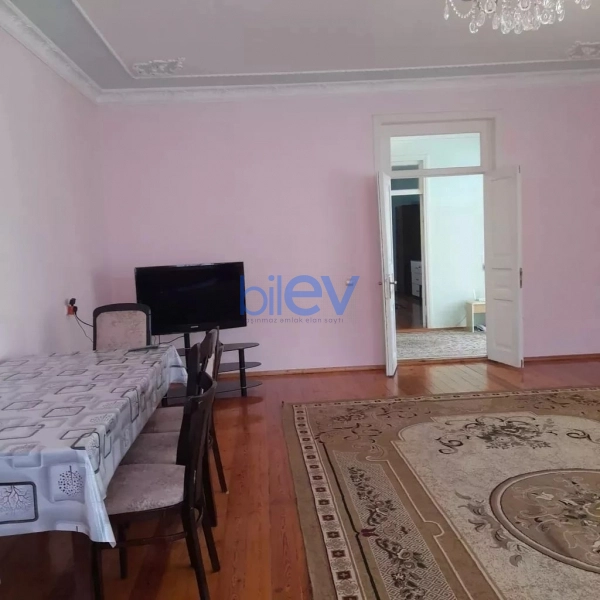Günlük Kirayə 3 otaqlı Həyət evi  m², Şəki