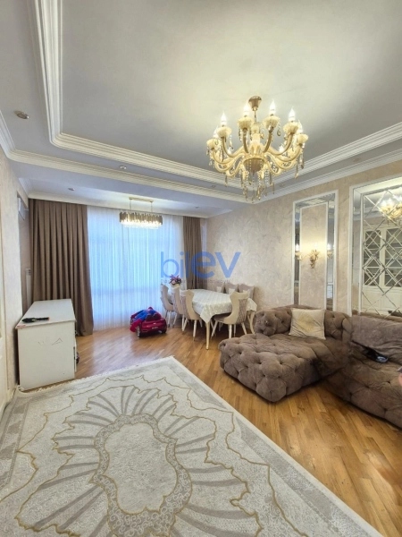 Satış 3 otaqlı Yeni Tikili bina evi  144m², Bakı
