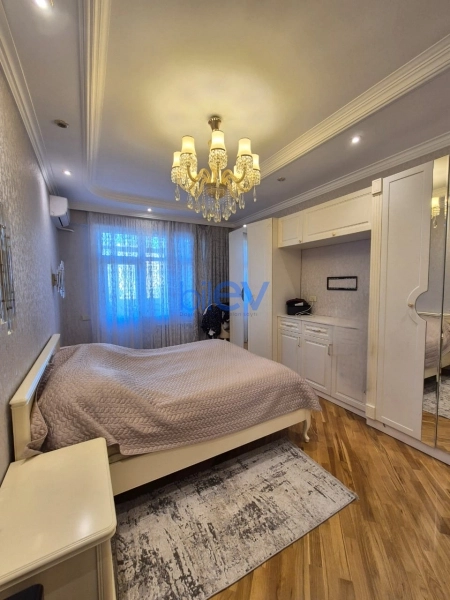 Satış 3 otaqlı Yeni Tikili bina evi  144m², Bakı