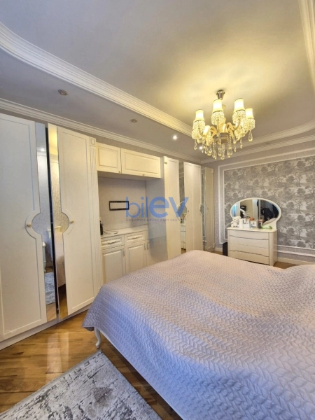 Satış 3 otaqlı Yeni Tikili bina evi  144m², Bakı