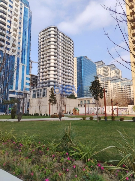 Satış 3 otaqlı Yeni Tikili bina evi  110m², Bakı