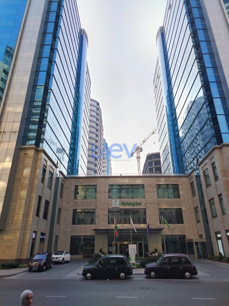 Satış 3 otaqlı Yeni Tikili bina evi  110m², Bakı