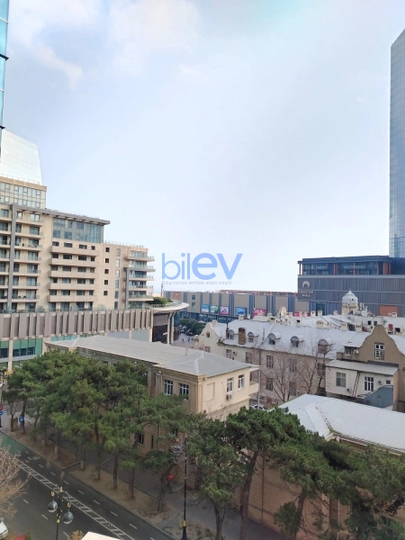 Satış 3 otaqlı Yeni Tikili bina evi  110m², Bakı