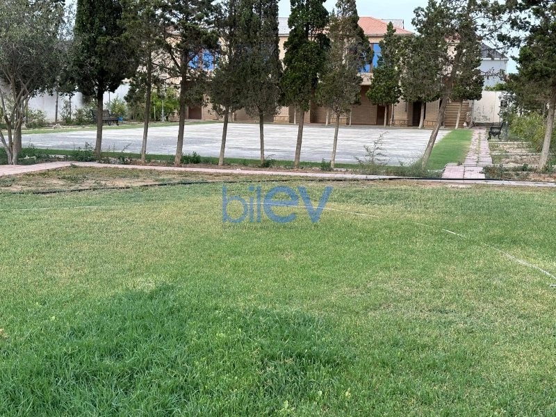Satış 10 otaqlı Villa  1000m², Bakı
