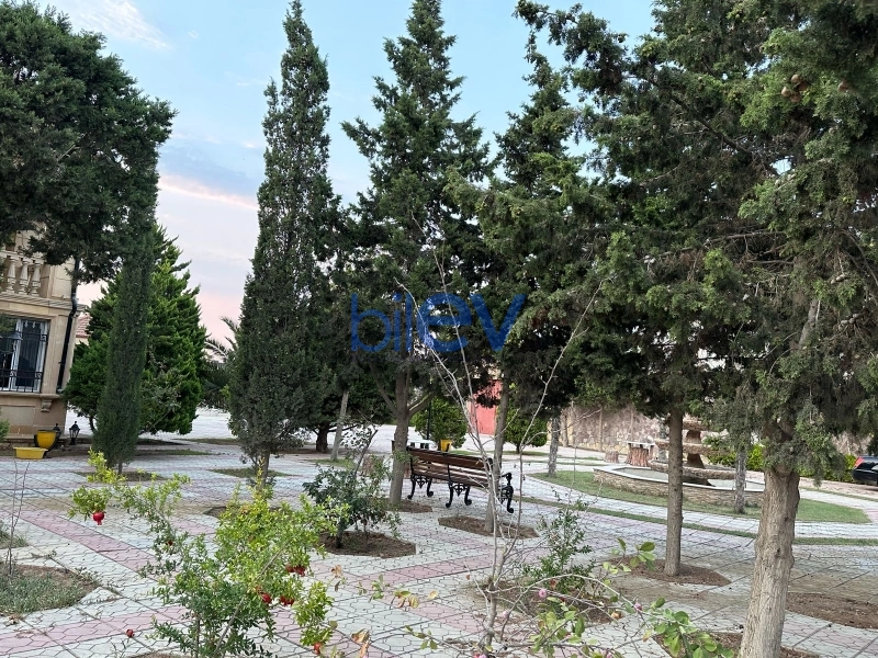 Satış 10 otaqlı Villa  1000m², Bakı