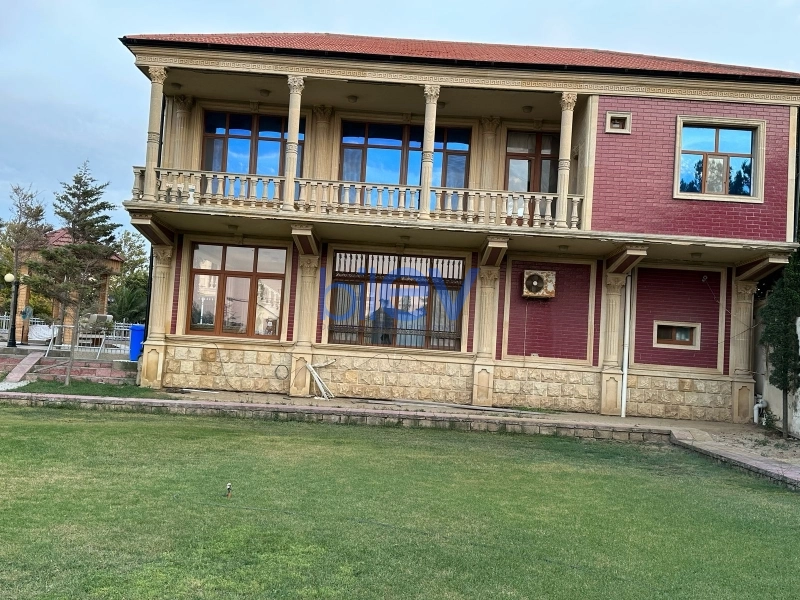 Satış 10 otaqlı Villa  1000m², Bakı