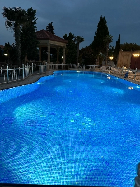 Satış 10 otaqlı Villa  1000m², Bakı