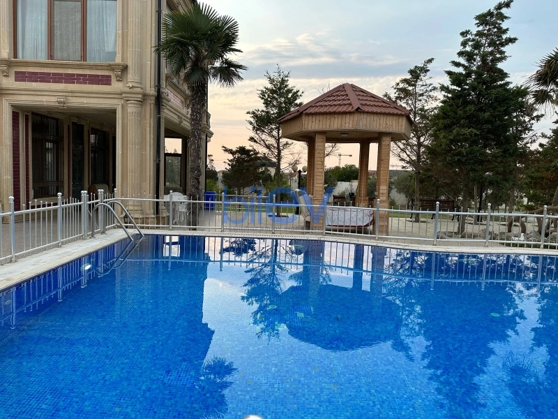 Satış 10 otaqlı Villa  1000m², Bakı