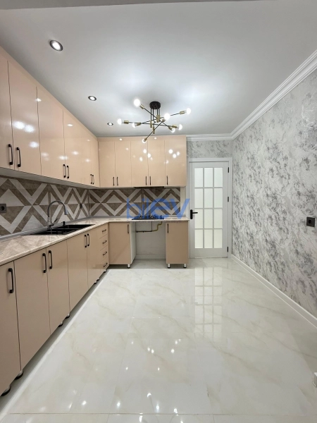 Satış 3 otaqlı Yeni Tikili bina evi  75m², Sumqayıt