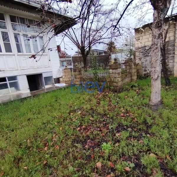 Satış 2 otaqlı Həyət evi  600m², Şəki