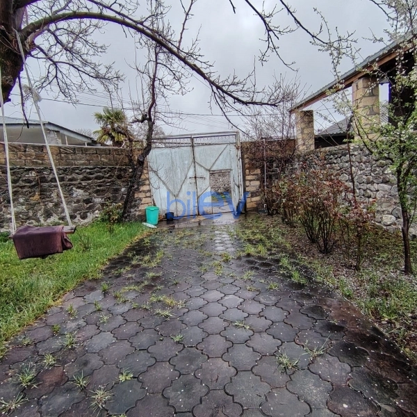 Satış 2 otaqlı Həyət evi  600m², Şəki