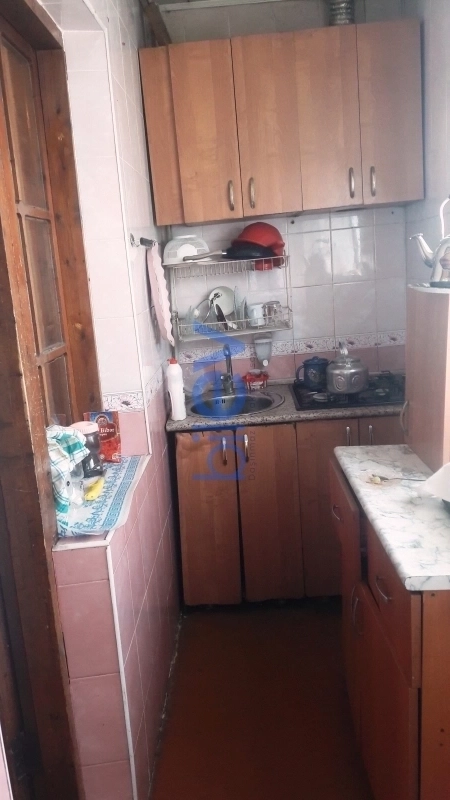 Aylıq Kirayə 3 otaqlı Köhnə Tikili bina evi  65m², Bakı