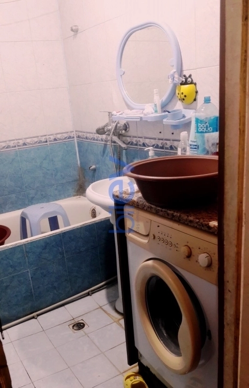 Aylıq Kirayə 3 otaqlı Köhnə Tikili bina evi  65m², Bakı