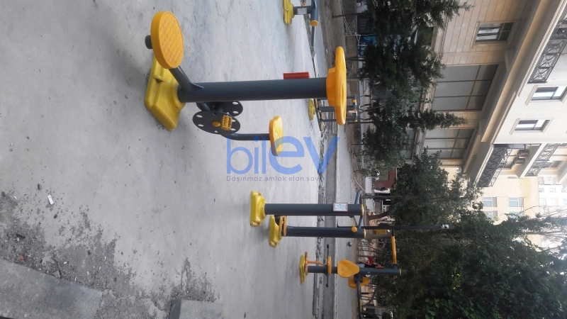 Aylıq Kirayə 3 otaqlı Köhnə Tikili bina evi  65m², Bakı