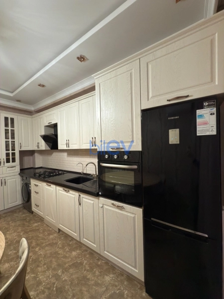 Satış 3 otaqlı Yeni Tikili bina evi  132m², Bakı