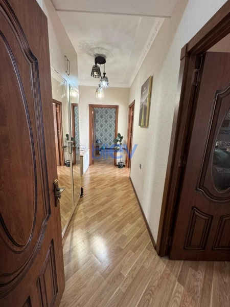 Satış 2 otaqlı Yeni Tikili bina evi  65m², Bakı