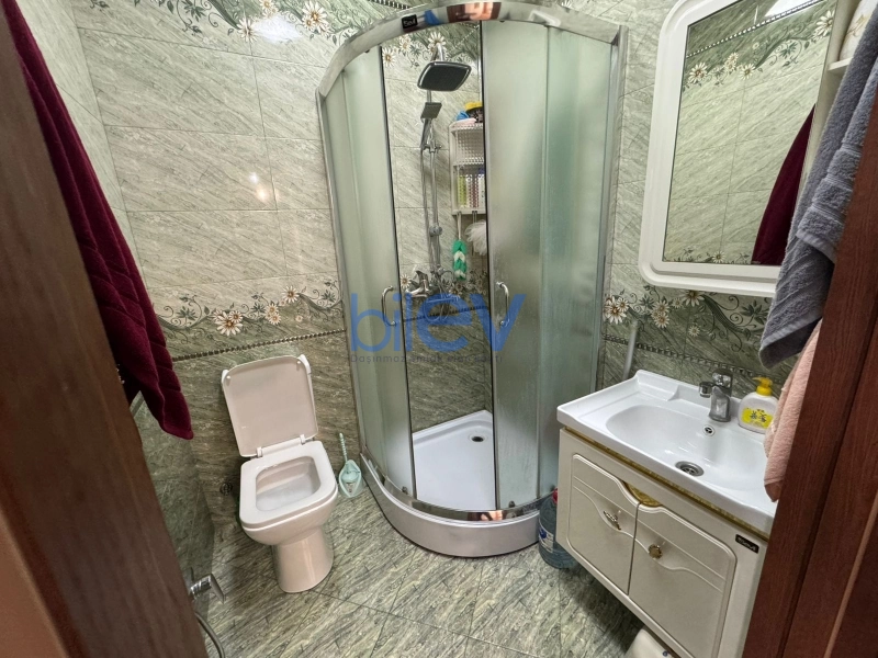 Satış 2 otaqlı Yeni Tikili bina evi  65m², Bakı