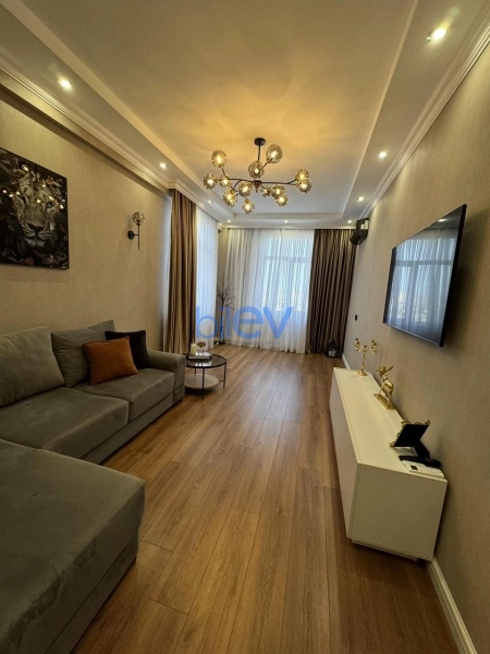 Satış 2 otaqlı Yeni Tikili bina evi  84m², Bakı