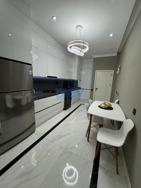 Satış 2 otaqlı Yeni Tikili bina evi  84m², Bakı