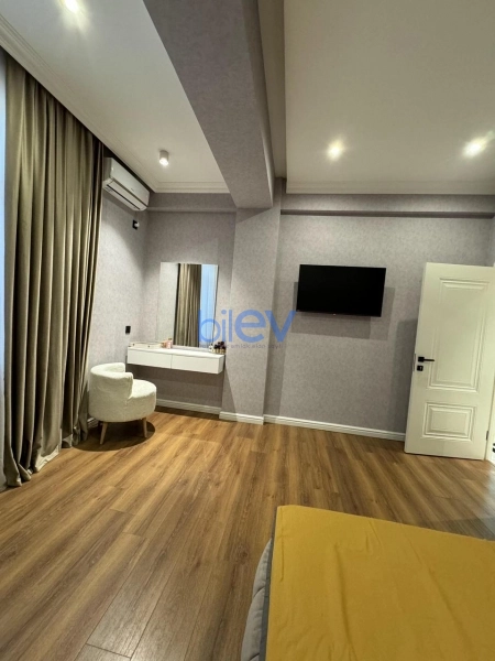 Satış 2 otaqlı Yeni Tikili bina evi  84m², Bakı