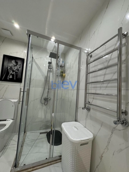 Satış 2 otaqlı Yeni Tikili bina evi  84m², Bakı