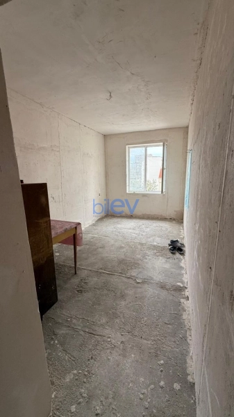 Satış 4 otaqlı Köhnə Tikili bina evi  110m², Bakı