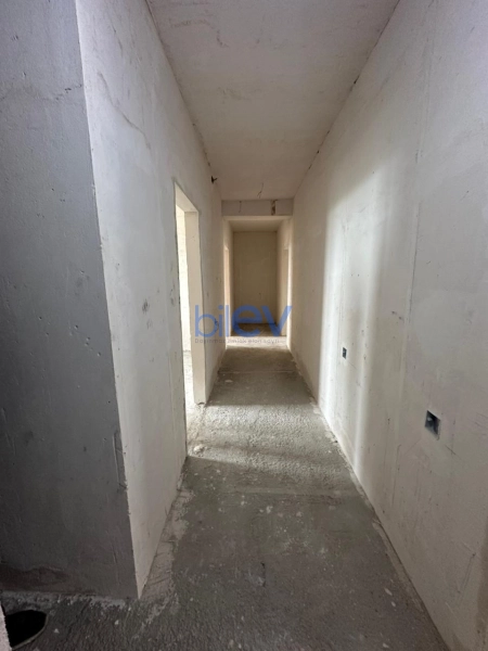 Satış 4 otaqlı Köhnə Tikili bina evi  110m², Bakı