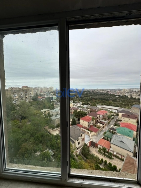 Satış 4 otaqlı Köhnə Tikili bina evi  110m², Bakı