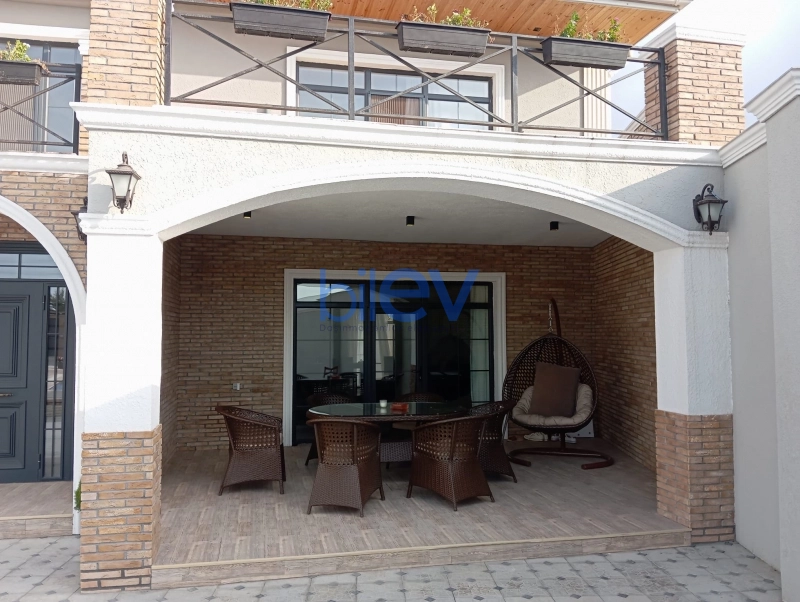 Satış 5 otaqlı Villa  200m², Bakı