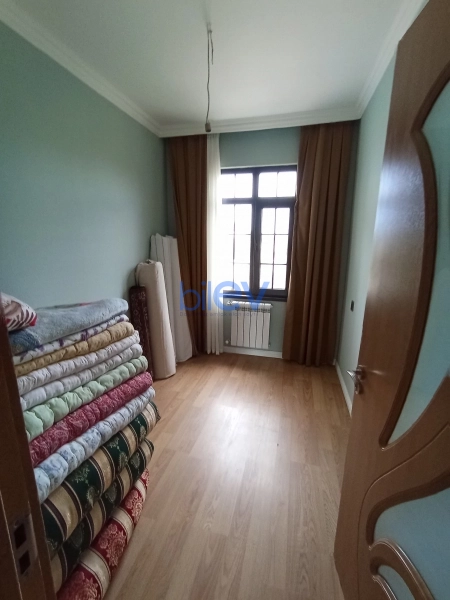 Satış 5 otaqlı Villa  200m², Bakı
