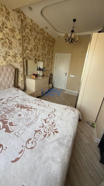 Satış 3 otaqlı Yeni Tikili bina evi  94m², Bakı