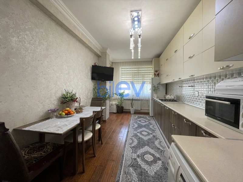 Satış 2 otaqlı Yeni Tikili bina evi  78m², Bakı