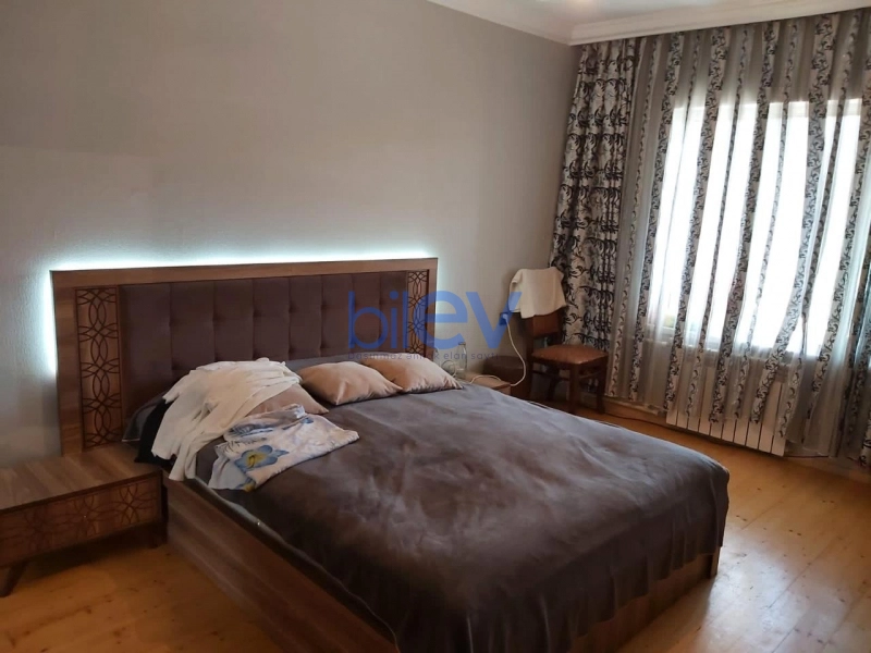 Satış 4 otaqlı Köhnə Tikili bina evi  100m², Bakı