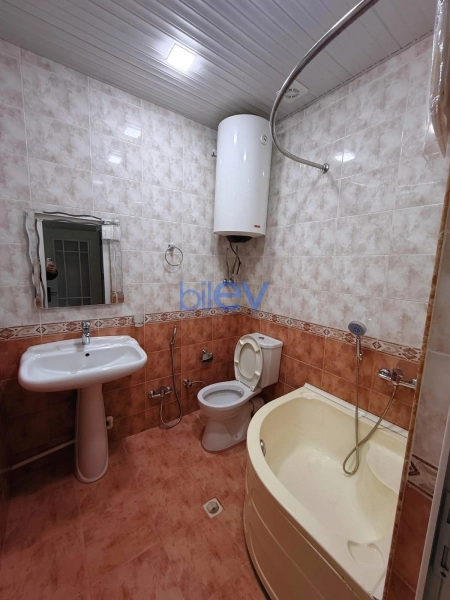 Satış 3 otaqlı Yeni Tikili bina evi  120m², Bakı