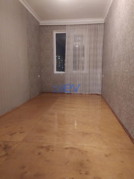 Satış 2 otaqlı Köhnə Tikili bina evi  52m², Bakı