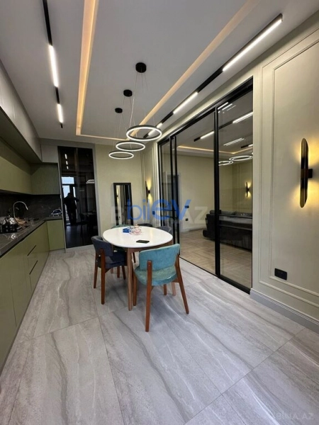 Aylıq Kirayə 2 otaqlı Yeni Tikili bina evi  80m², Bakı