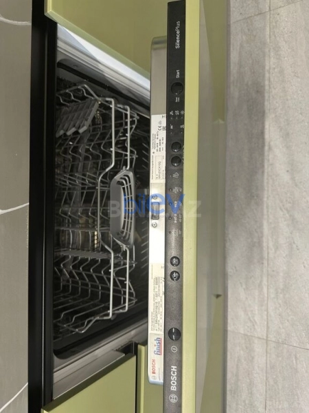 Aylıq Kirayə 2 otaqlı Yeni Tikili bina evi  80m², Bakı