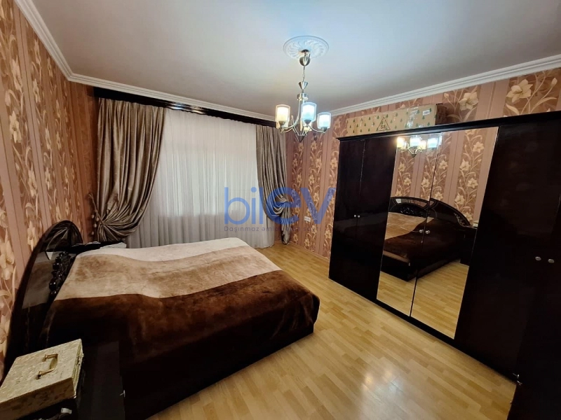 Satış 4 otaqlı Köhnə Tikili bina evi  102m², Sumqayıt